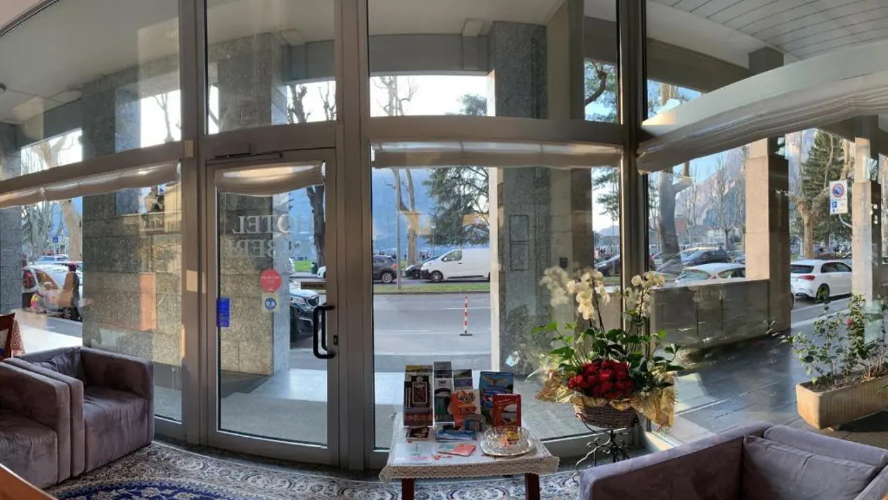Hotel Alberi, Lecco, Lobby