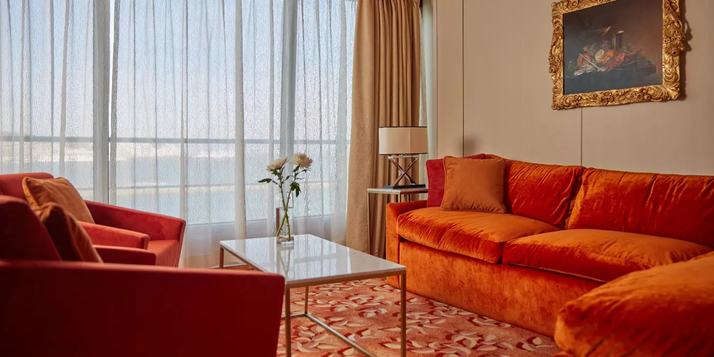 Theolsensuiteloungebolette