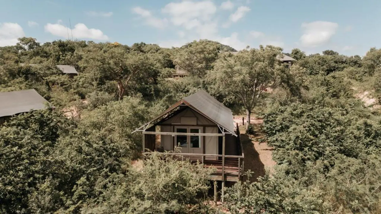 Ndhula Luxury Tented Lodge, Kruger, view of a tent