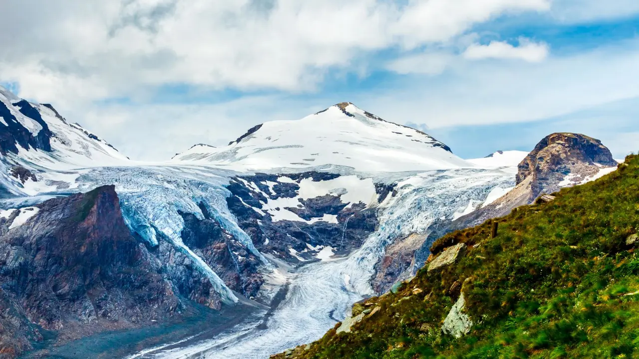  Pasterze Glacier