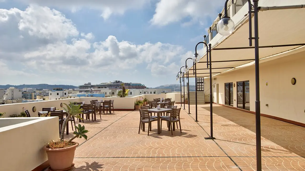 The Santana Hotel, Malta, Terrace