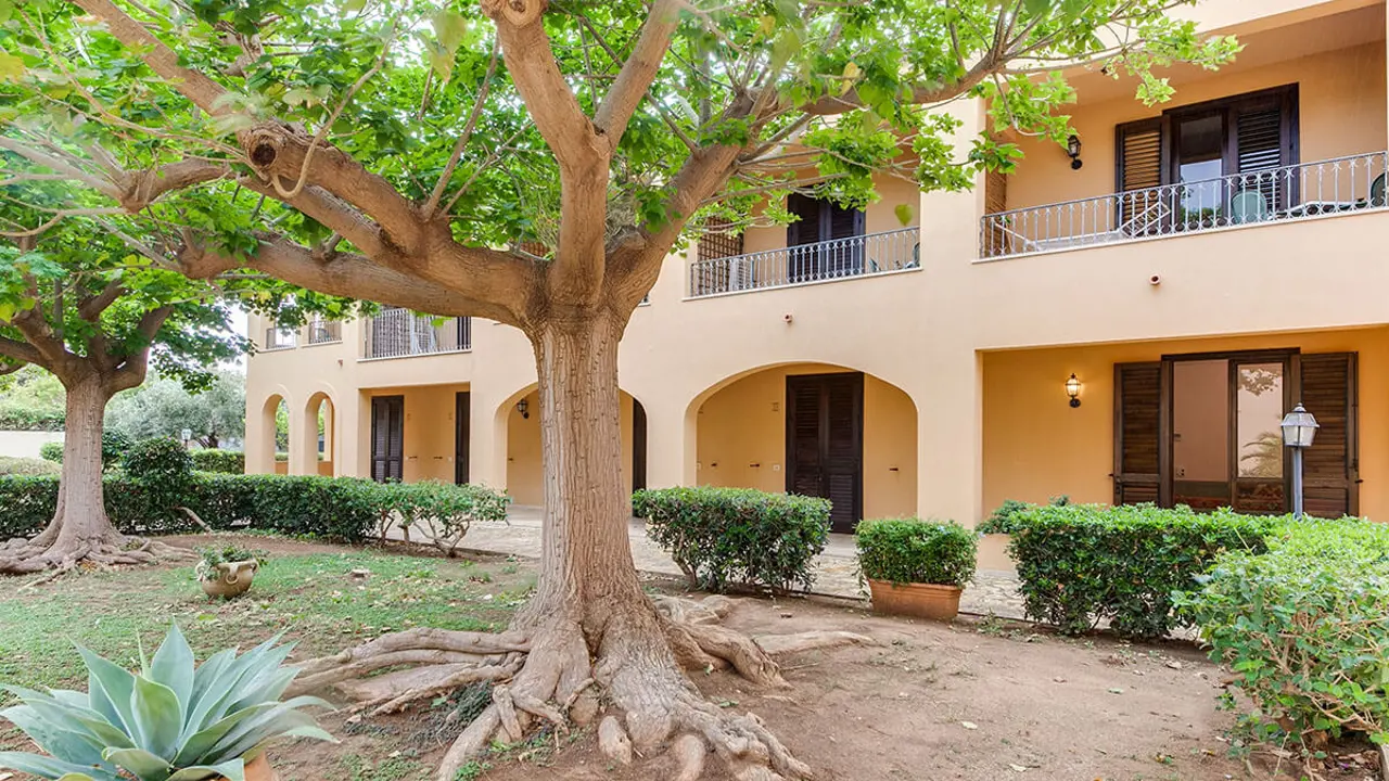 La Tonnara Di Bonagia Resort, Valderice Courtyard