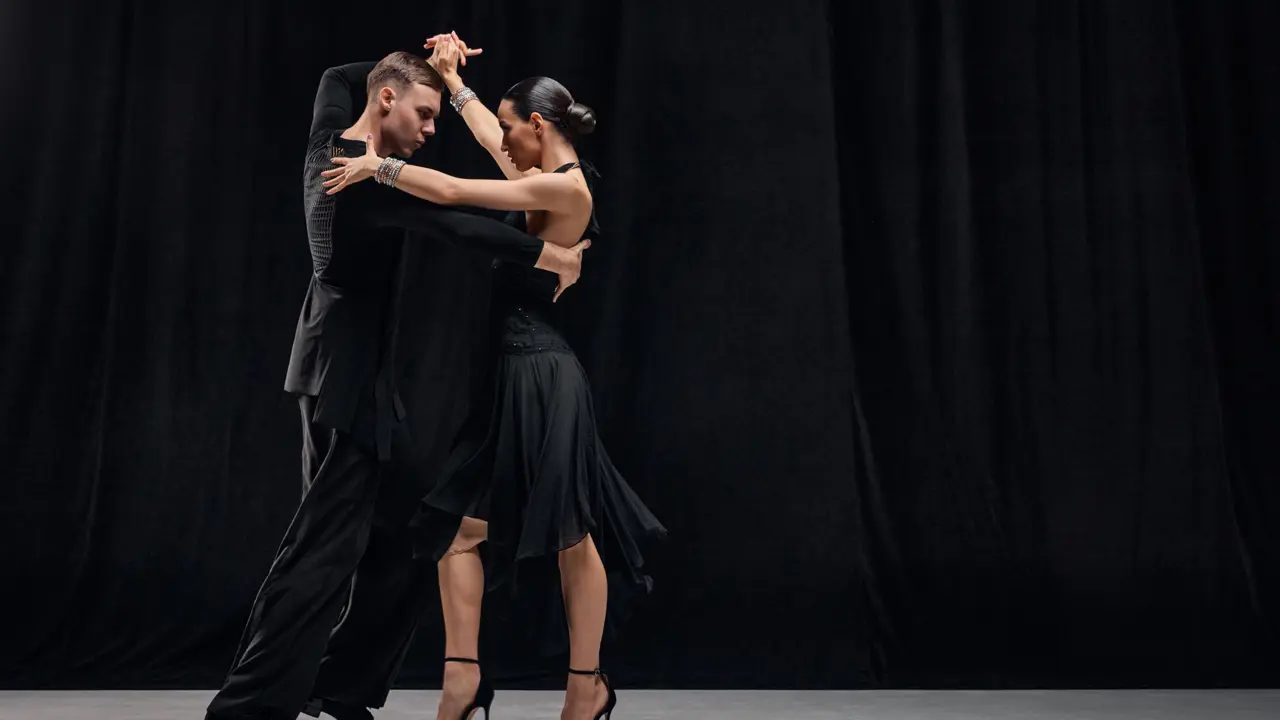 Tango dancers, Argentina