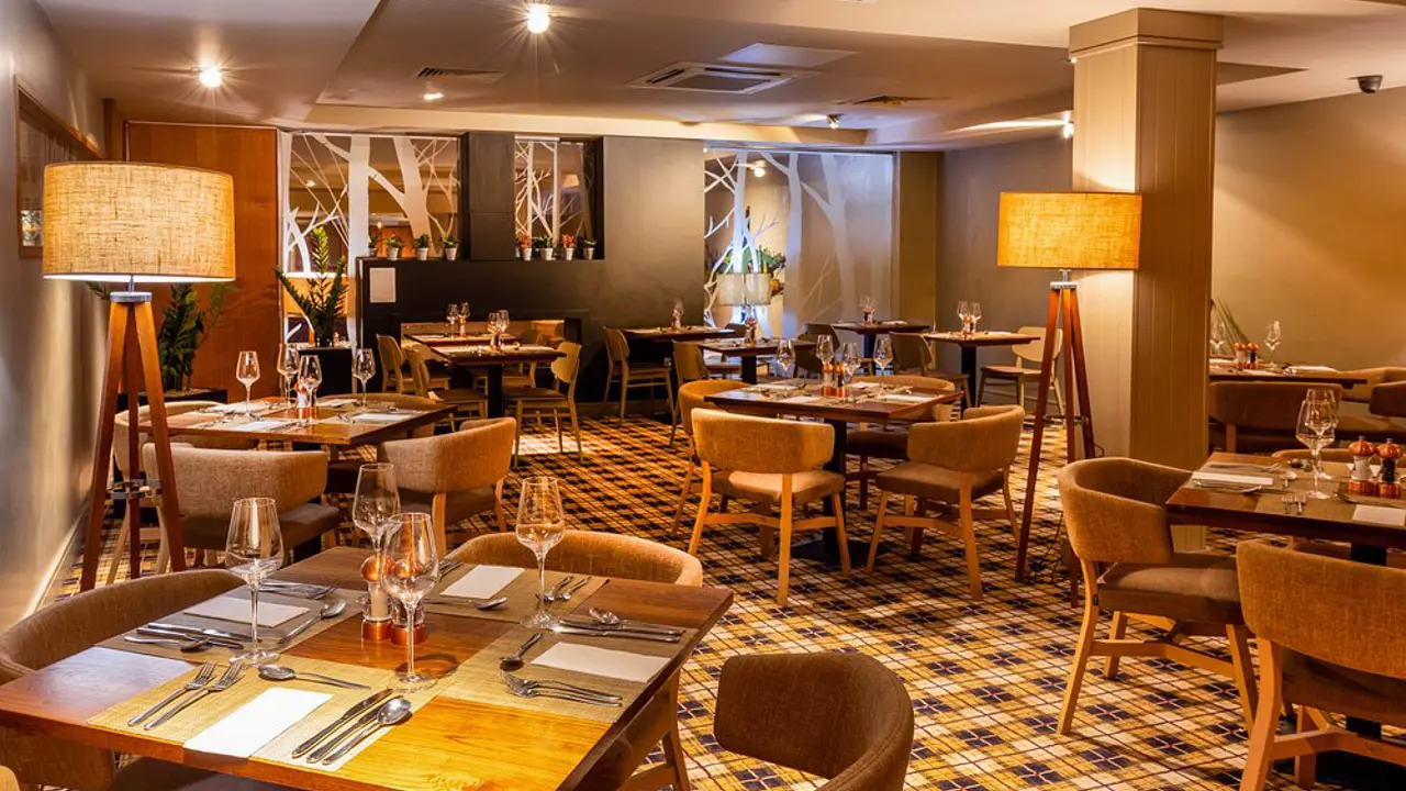 Coylumbridge Hotel, Aviemore, Dining2 (1)