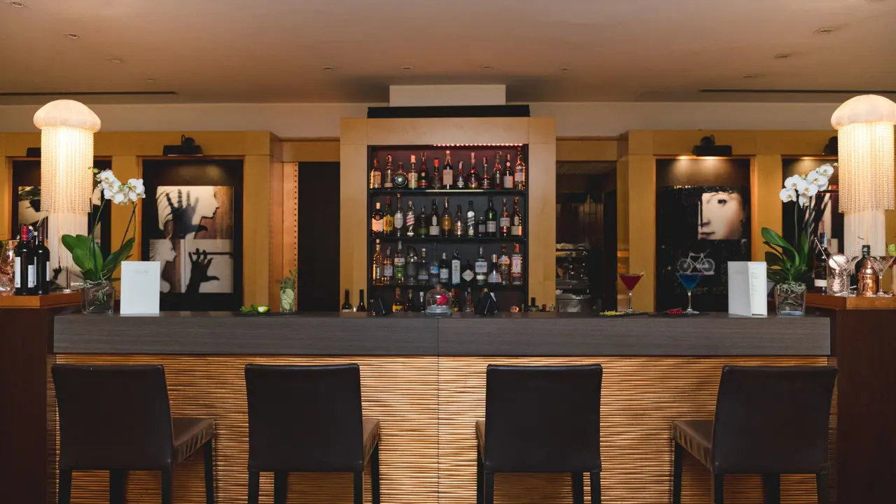 Starhotels Metropole, Rome, Bar